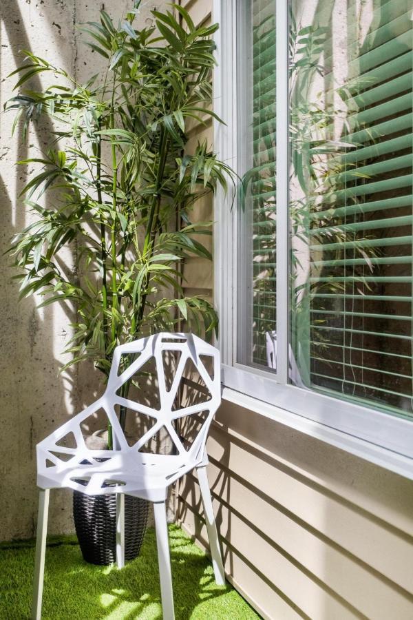 Willow Suite Λάνγκλεϊ Εξωτερικό φωτογραφία