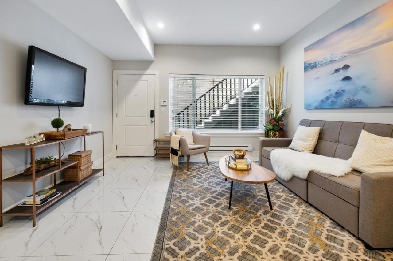 Willow Suite Λάνγκλεϊ Εξωτερικό φωτογραφία